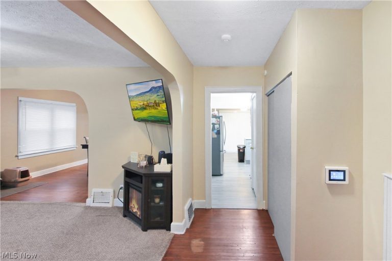 564 Williams Street, Painesville, OH - Photo 3