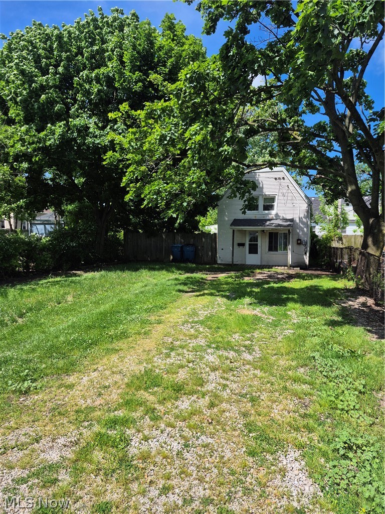 1306 Madison Avenue, Lorain, OH - Photo 2