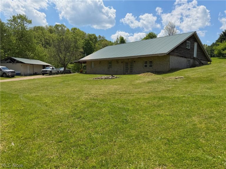 44073 Bell Road, Lisbon, OH - Photo 4