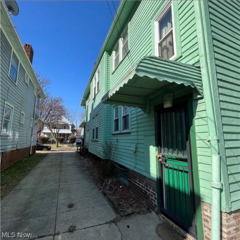 16308 Nela View Road, Cleveland, OH, 44112