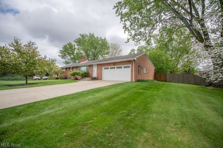 1078 Marion Avenue, Massillon, OH - Photo 6