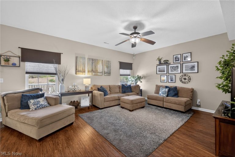 421 Greenfield Lane, Painesville, OH - Photo 6