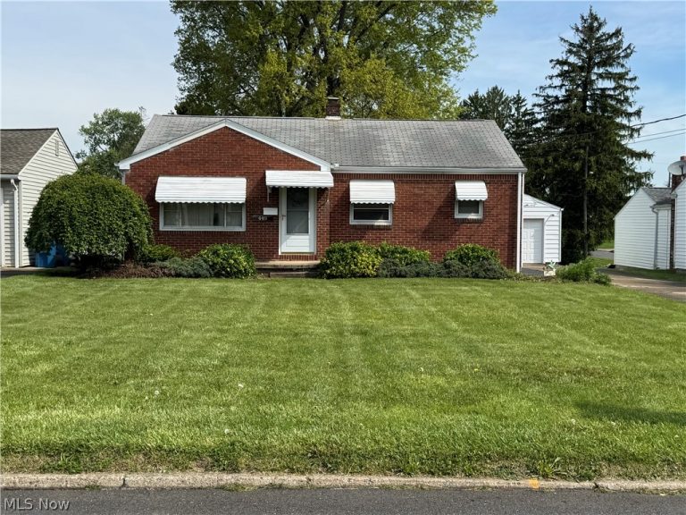 449 Creed Street, Struthers, OH, 44471