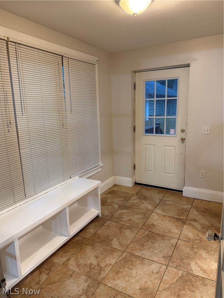 10806 Clifton Boulevard #West, Cleveland, OH - Photo 8