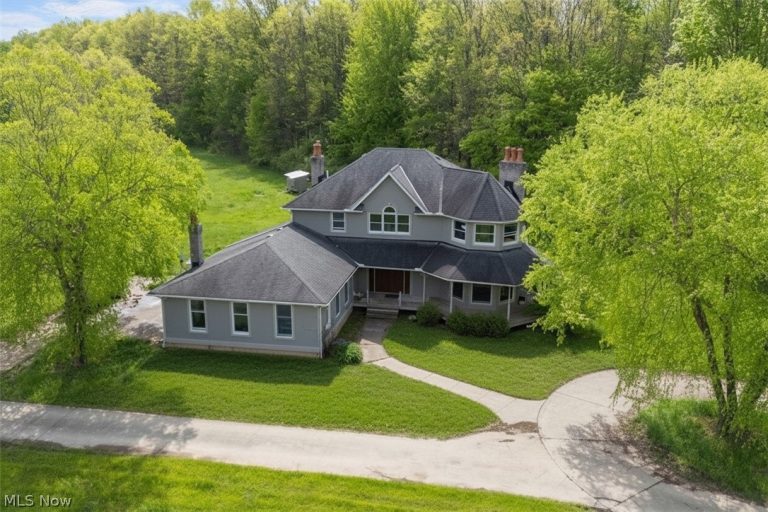 13875 Cowley Road, Columbia Station, OH, 44028