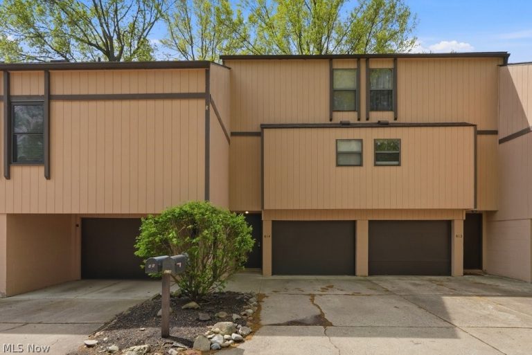 614 James Avenue #6A, Cuyahoga Falls, OH, 44221