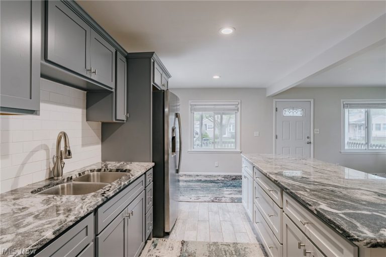186 Pocantico Avenue, Akron, OH - Photo 4