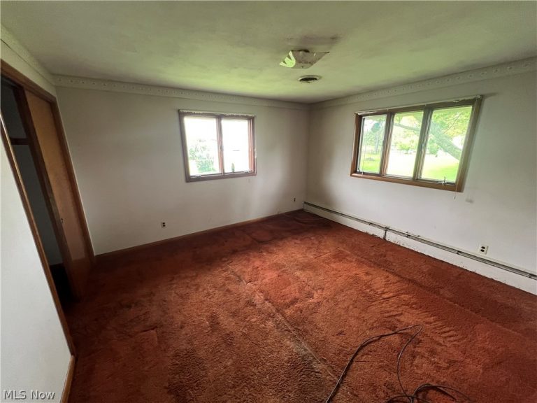 156 Cooper Foster Park Road, Lorain, OH - Photo 8