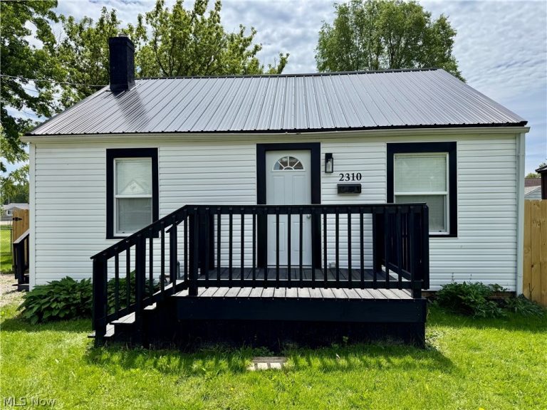 2310 Harmon Street, Canton, OH - Photo 2