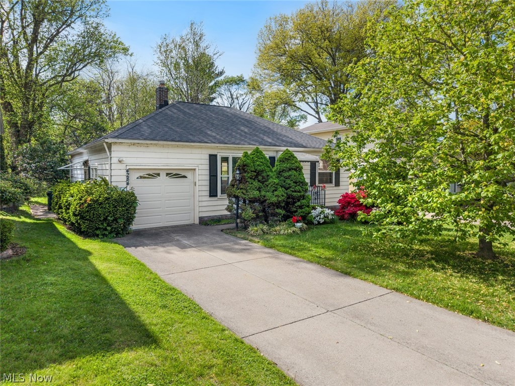 4284 204th Street, Fairview Park, OH