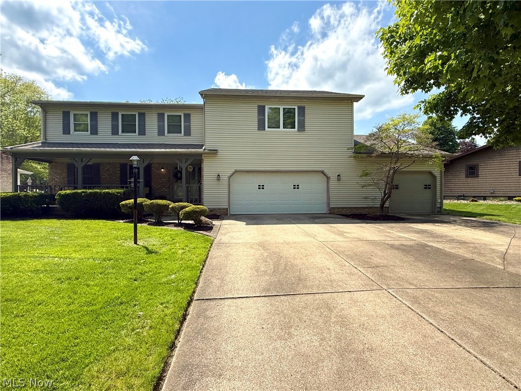 5520 Sharon Drive, Youngstown, OH