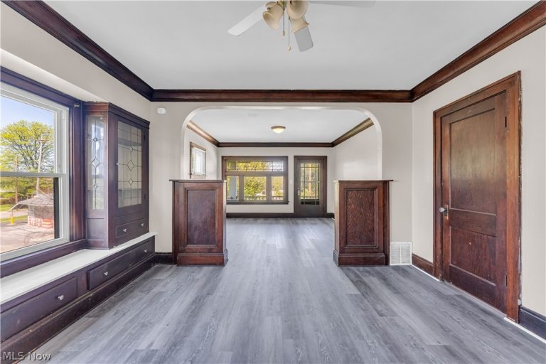9404 Cardwell Avenue #UP/2, Cleveland, OH - Photo 5