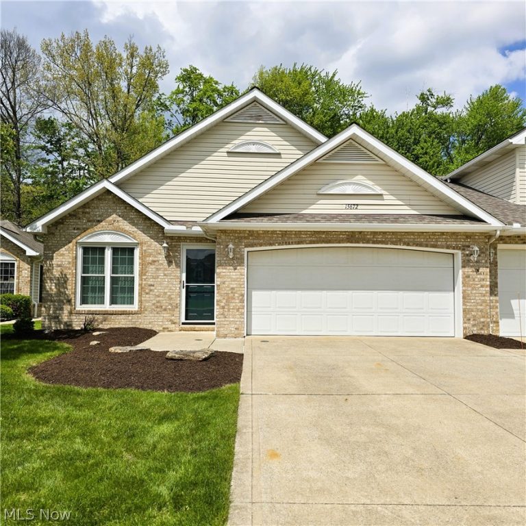 15672 Roxboro Drive, Middleburg Heights, OH, 44130
