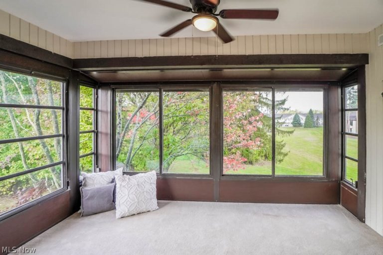 4579 Morgate Circle, Canton, OH - Photo 6