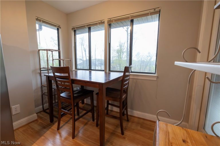 3800 Rosemont Boulevard, Fairlawn, OH - Photo 6