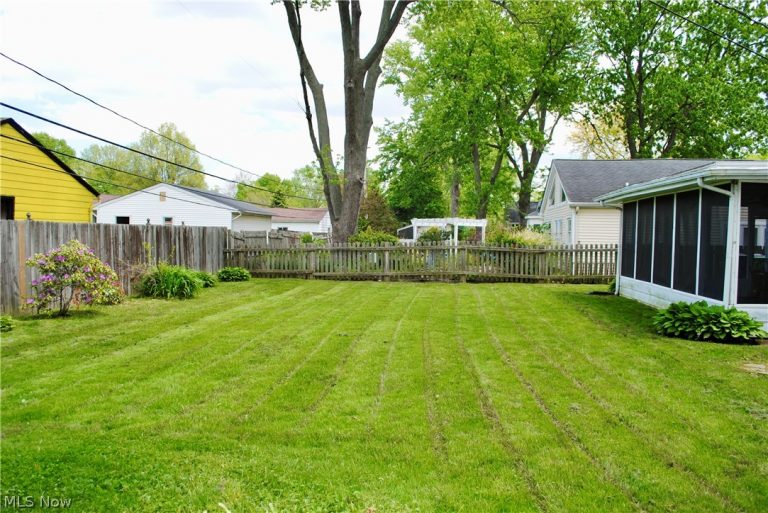 424 Race Street, Berea, OH - Photo 5