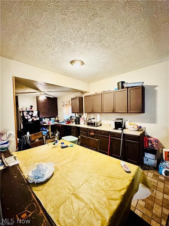 927 Avon Street, Akron, OH - Photo 3