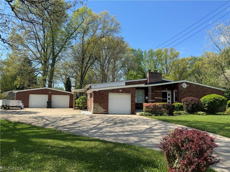 4847 Norquest Boulevard, Youngstown, OH, 44515