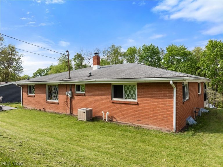 942 Overlook Drive, Wintersville, OH - Photo 6