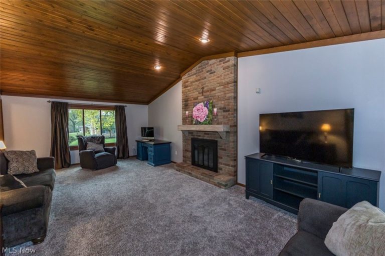 5321 Swepstone Street, Canton, OH - Photo 8