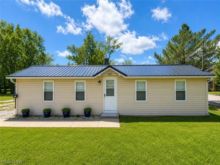 9622 Ravenna Road, Twinsburg, OH, 44087