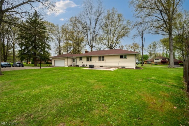 503 Montrose Street, Youngstown, OH - Photo 4