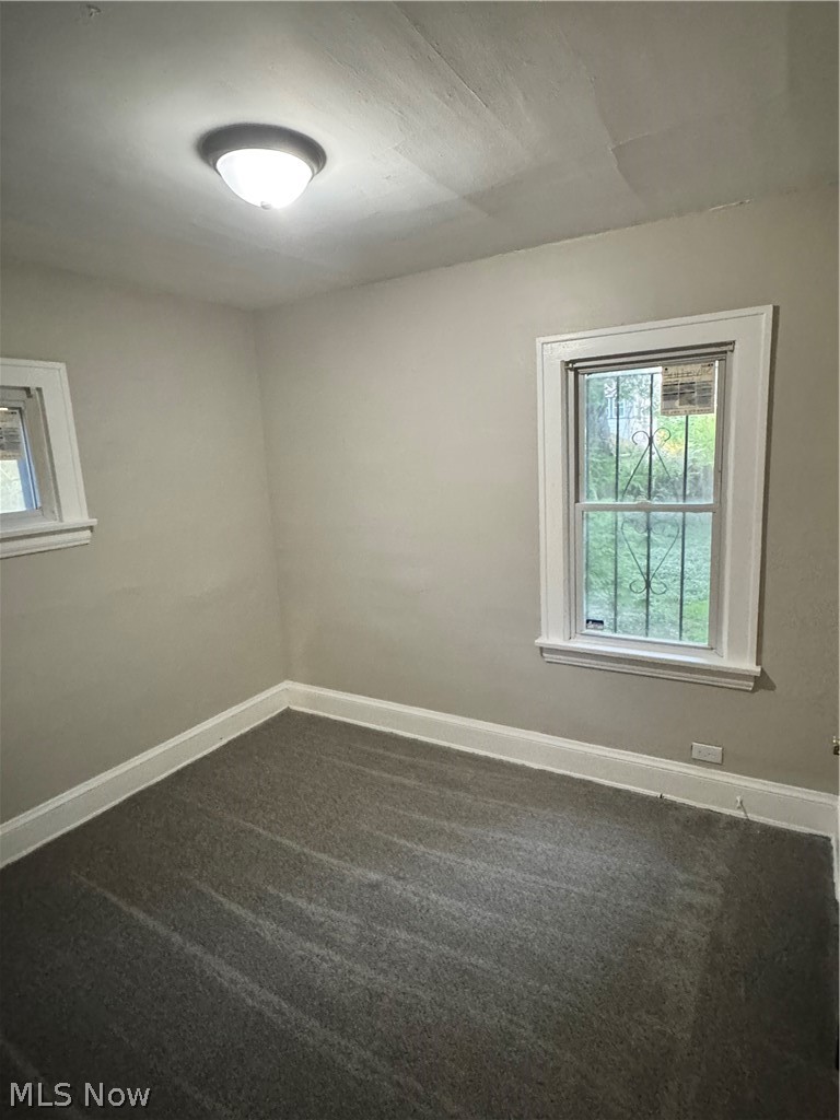 12709 Dove Avenue, Cleveland, OH - Photo 6