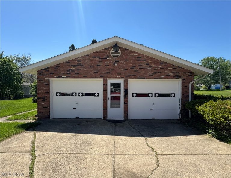 2705 Columbia Road, Medina, OH - Photo 3