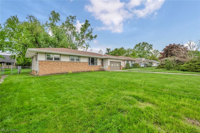 13177 Whitney Road, Strongsville, OH - Photo 4
