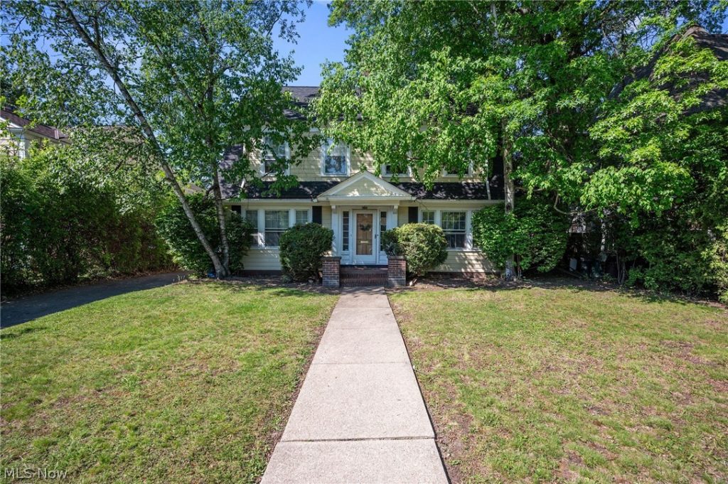 2834 Ludlow Road, Cleveland, OH