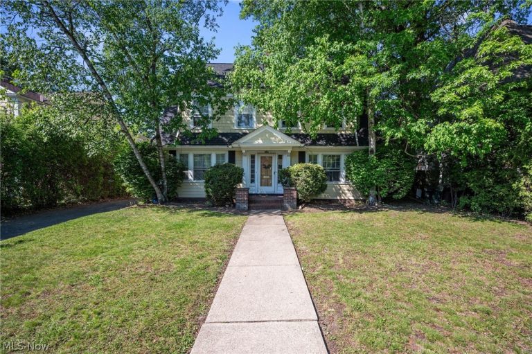 2834 Ludlow Road, Cleveland, OH, 44120