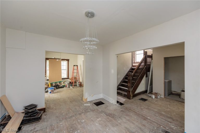 3879 21st Street, Cleveland, OH - Photo 6