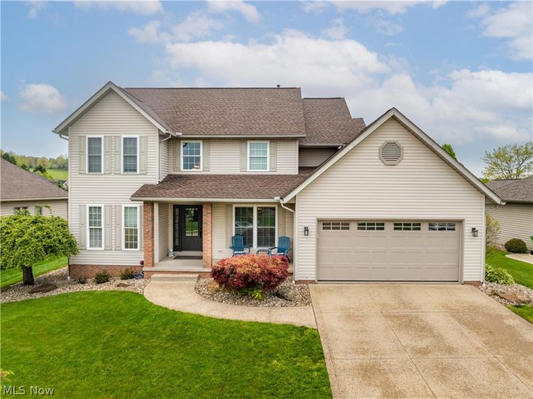 1319 Parkdale Drive, Dover, OH, 44622