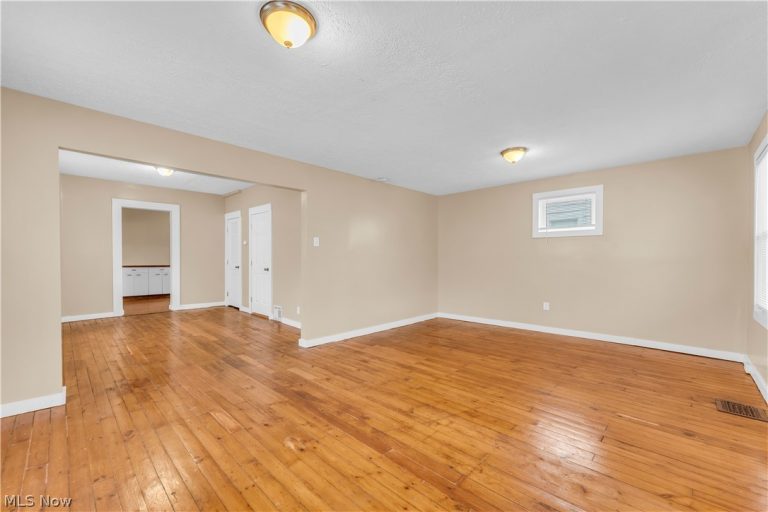 4105 Muriel Avenue, Cleveland, OH - Photo 6