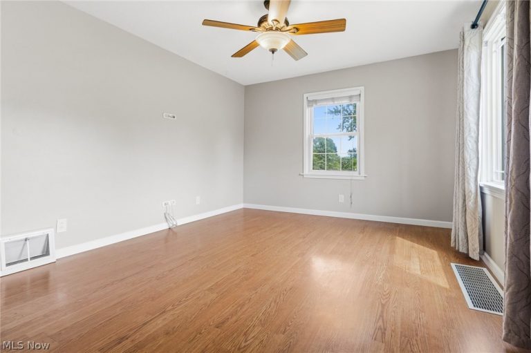 251 Faircrest Street, Canton, OH - Photo 8