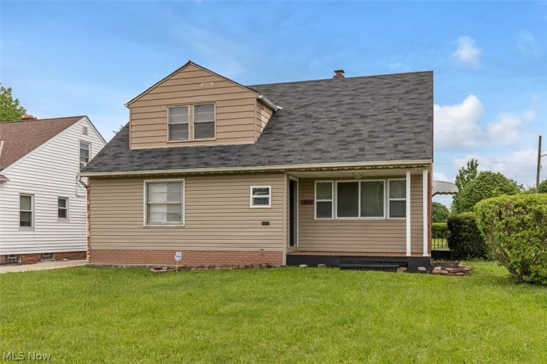 1959 Warrensville Center Road, South Euclid, OH - Photo 3