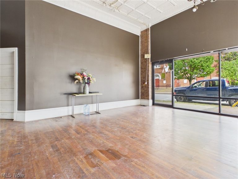 820 Market Street, Parkersburg, WV - Photo 5