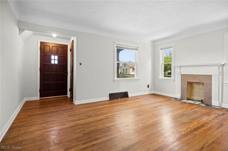 13613 Clifford Avenue, Cleveland, OH - Photo 3