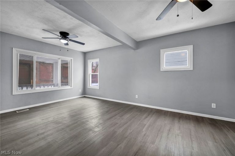 2153 106th Street, Cleveland, OH - Photo 8
