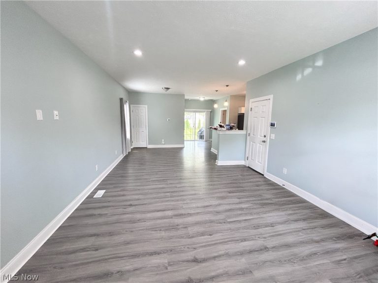 4718 Belle Meadow Road, Mentor on the Lake, OH - Photo 8