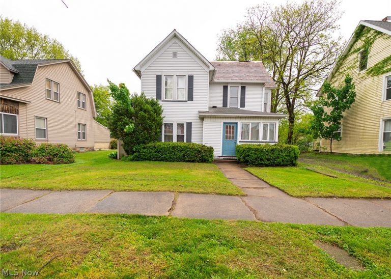 337 3rd Street, New Philadelphia, OH - Photo 2