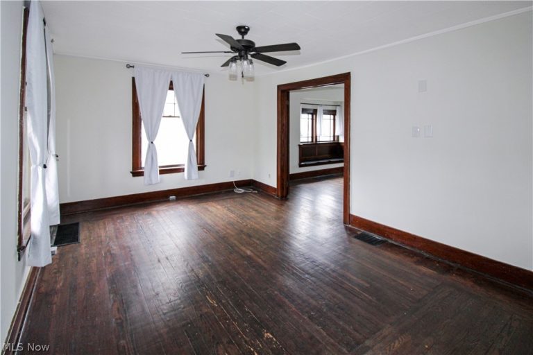 430 Vine Street, Fremont, OH - Photo 3