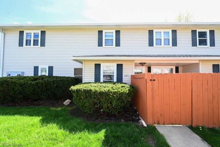 4251 Regal Avenue, Brunswick, OH, 44212