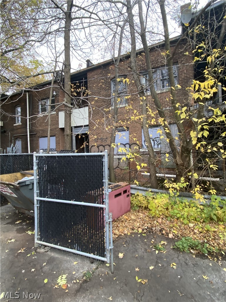 12002 St Clair Avenue, Cleveland, OH - Photo 2