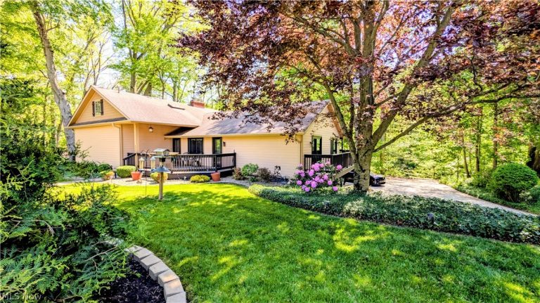 6409 Old Wood Road, Ashtabula, OH - Photo 3