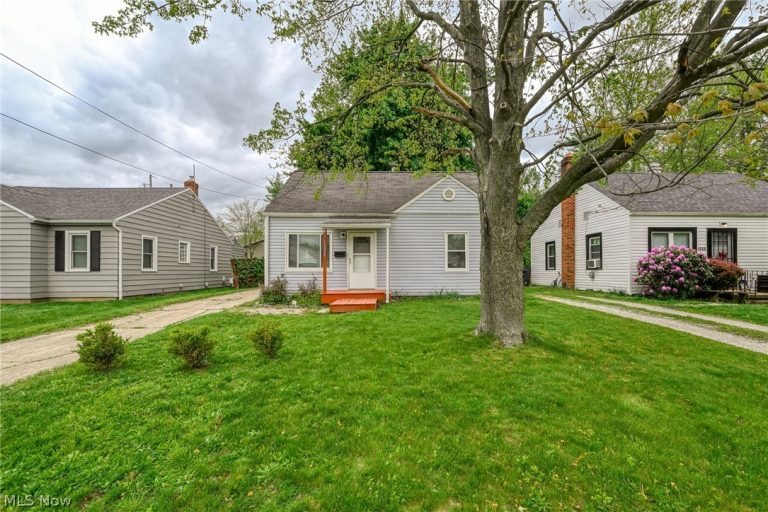1224 Oakland Avenue, Akron, OH - Photo 2