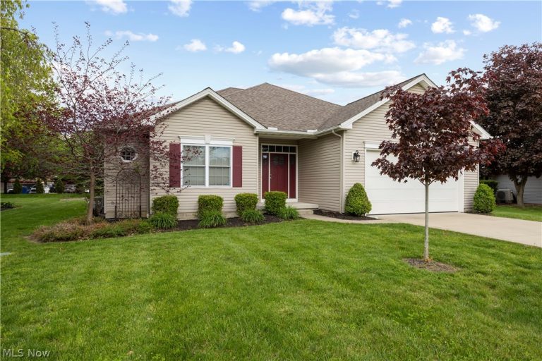 107 Loyola Drive, Elyria, OH - Photo 3