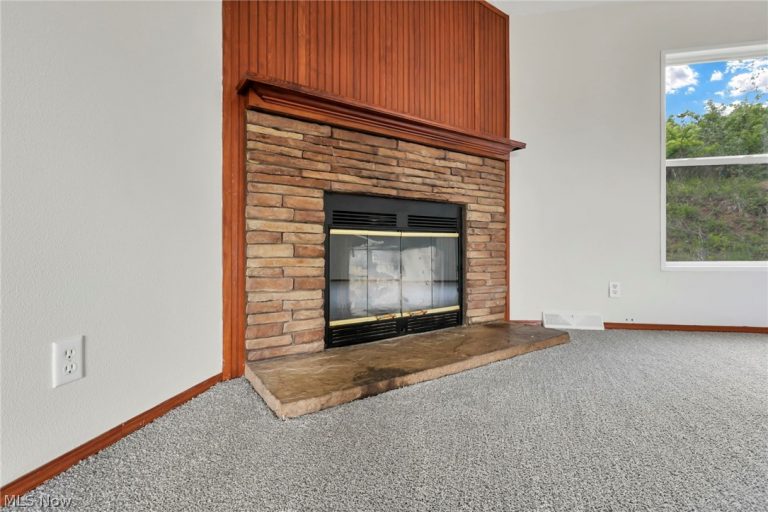 12186 State Route 155, Corning, OH - Photo 6