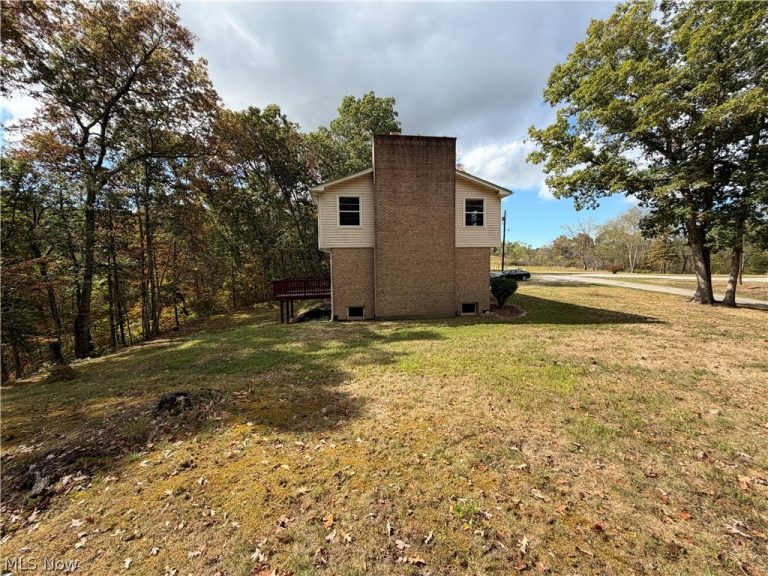 2746 Kragel Road, Richmond, OH - Photo 3