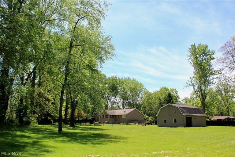 111 Albert Street, Newton Falls, OH - Photo 5